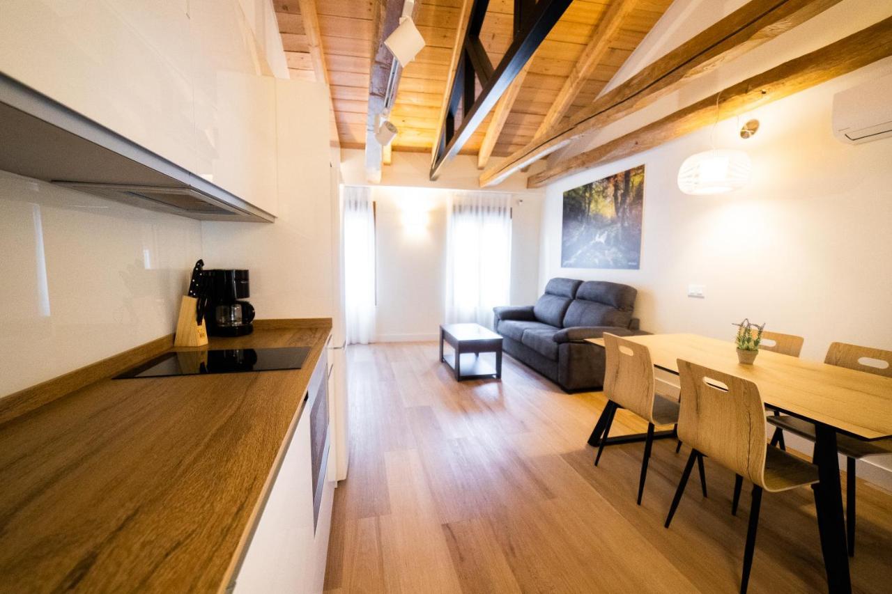 Apartamentos Mk77 Leon- Cantareros Εξωτερικό φωτογραφία